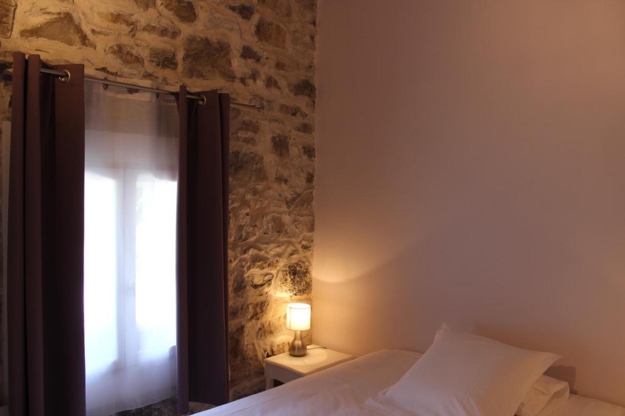 Le Mas De Roux Chambres D'Hotes Bragassargues Esterno foto